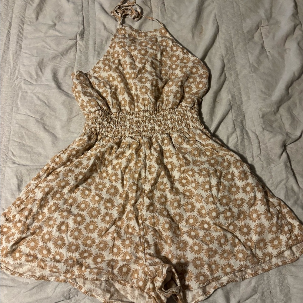American Eagle Outfitters Tan and White Floral Romper